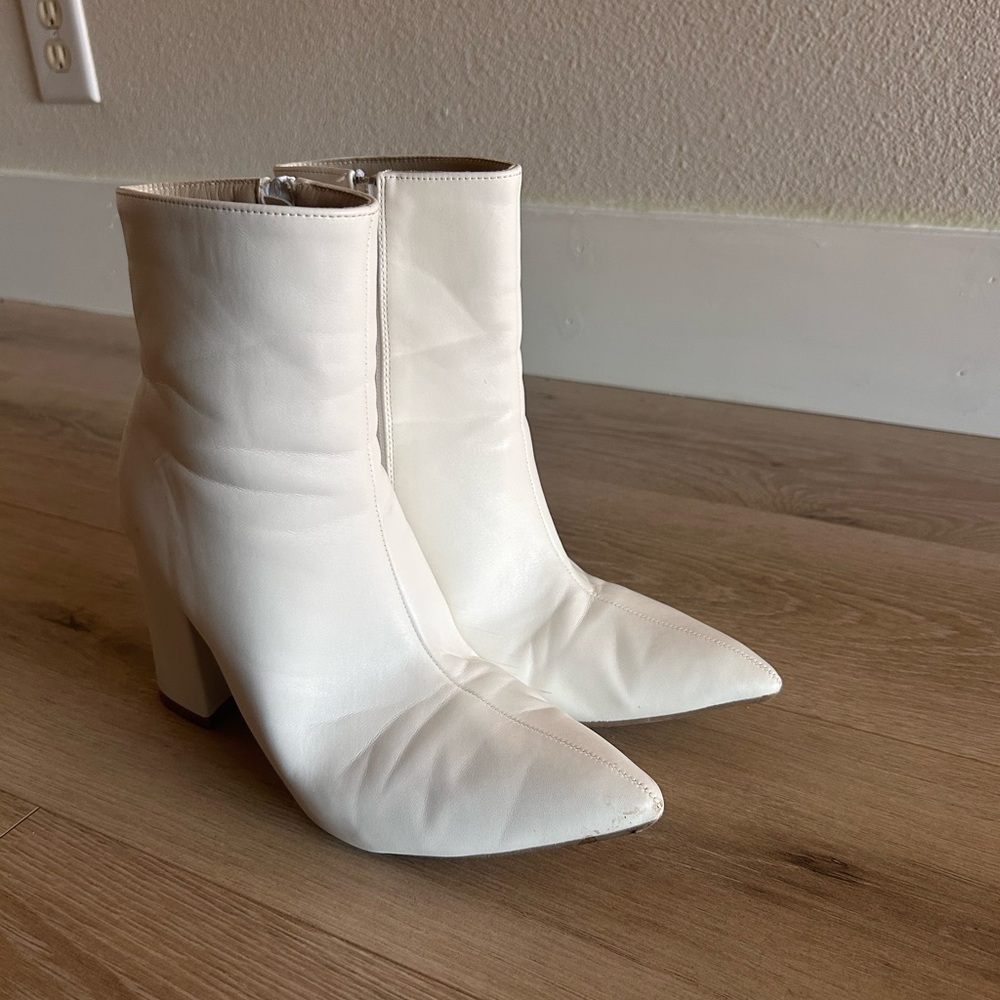 Elegant White Ankle Boots